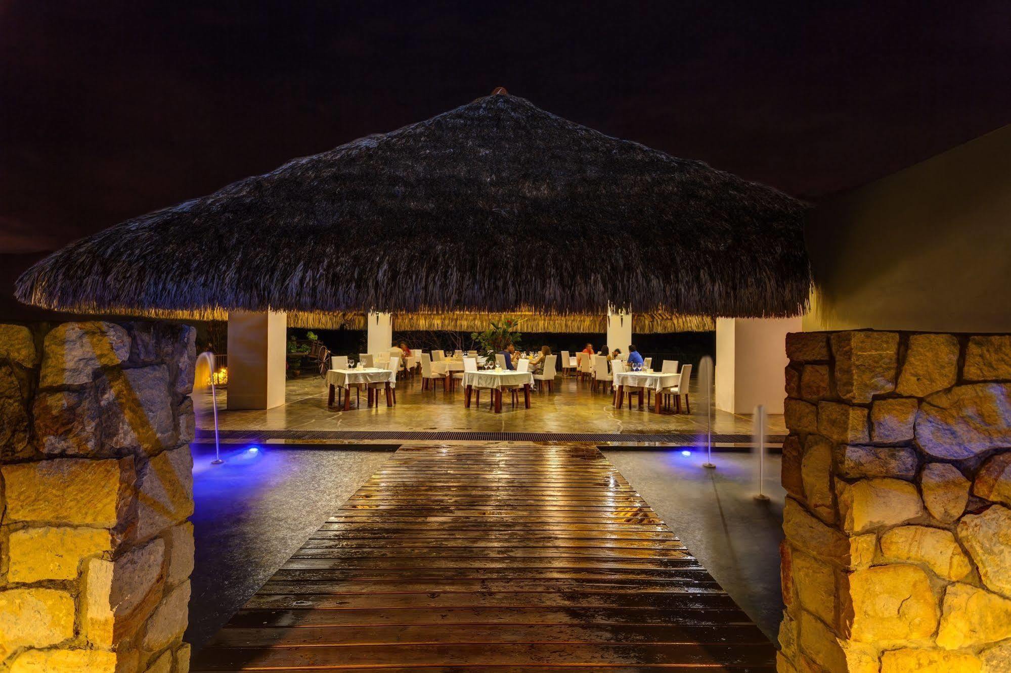Entremonte Wellness Hotel & Spa Apulo Exterior photo